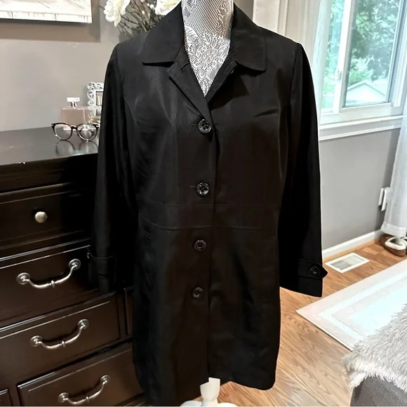 Relativity Black Button Front Trench Coat Size Large - Picture 2 of 16